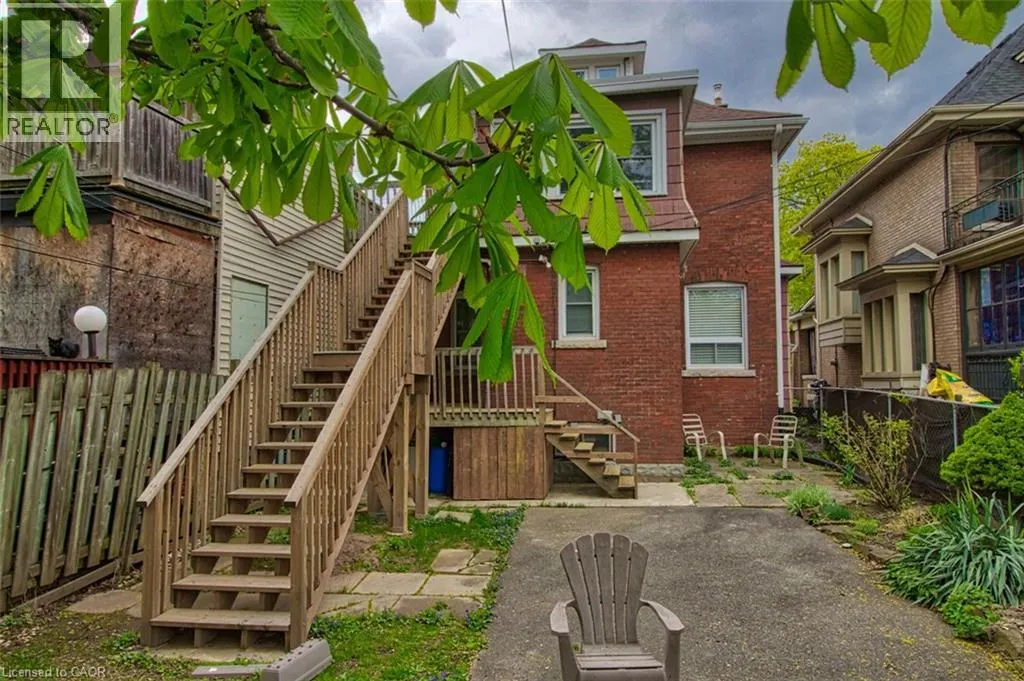 70 SPADINA Avenue Unit# 2 #2