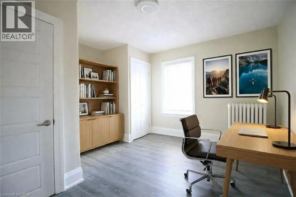 70 SPADINA Avenue Unit# 2 #2