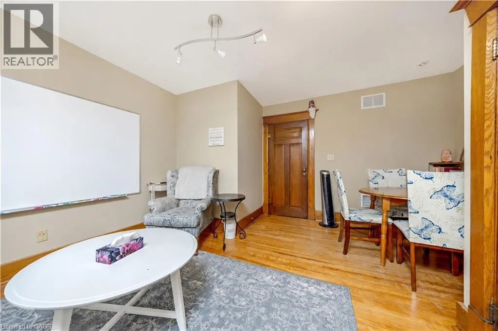 142 MARTIN Street Unit# 2 #2