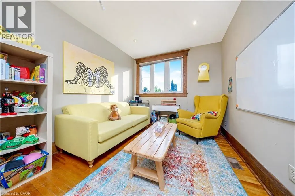 142 MARTIN Street Unit# 2 #2