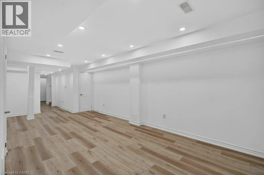 347 RAYMOND Road