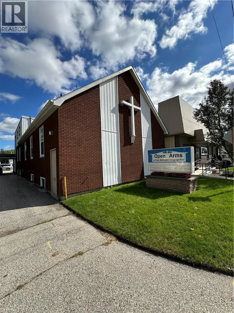 44 TILLSON Avenue