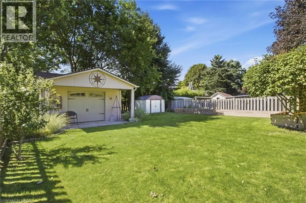 26 ALEXANDER Avenue