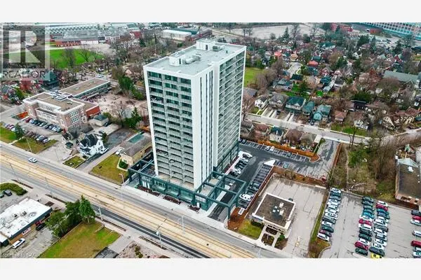 741 KING Street W Unit# 1807 #1807