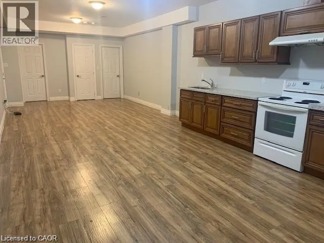 523 HAMILTON Drive Unit# B1 #B1