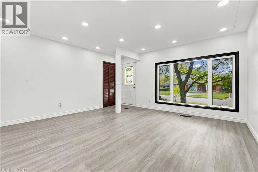 246 HILLCREST Road