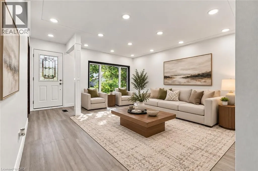 246 HILLCREST Road