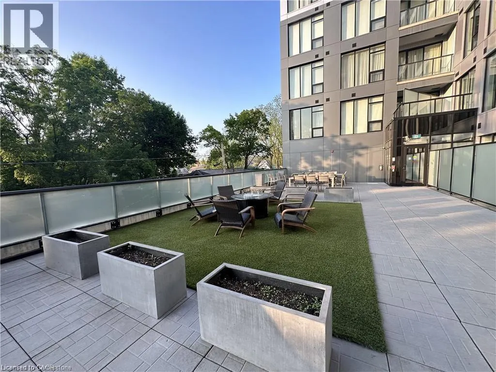 690 KING Street W Unit# 524 #524