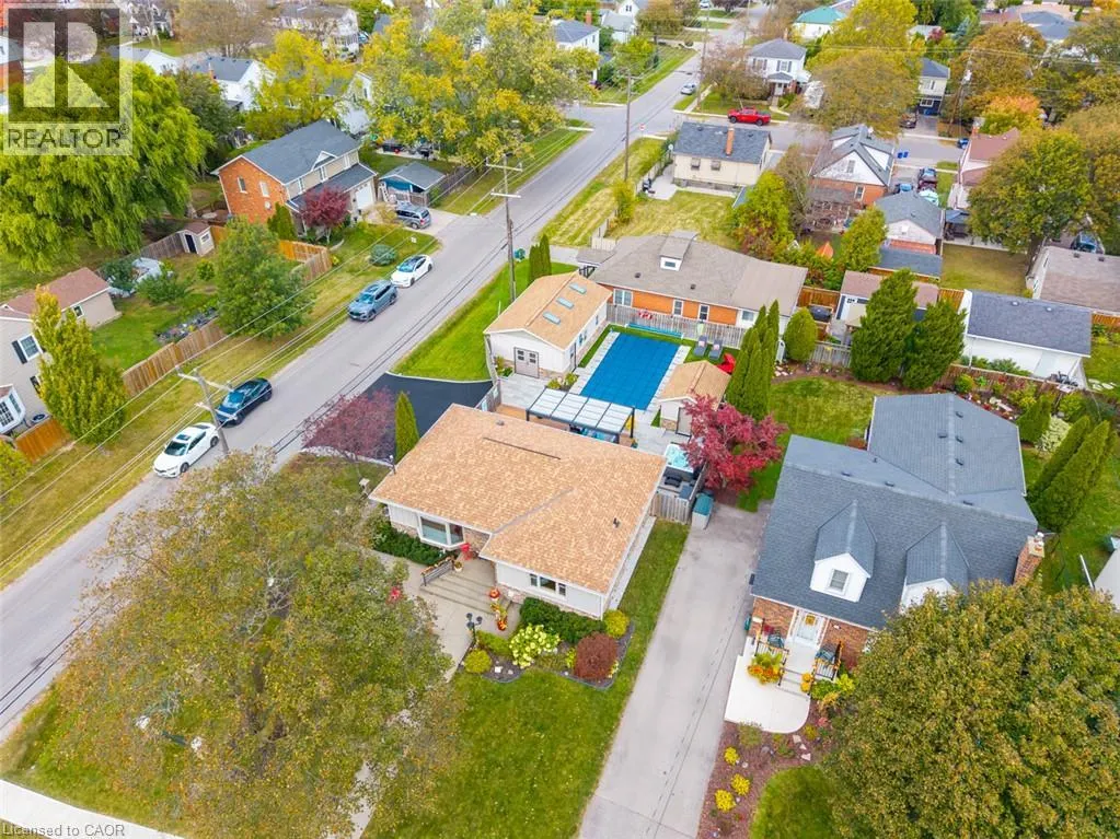 14 CHARLES Street