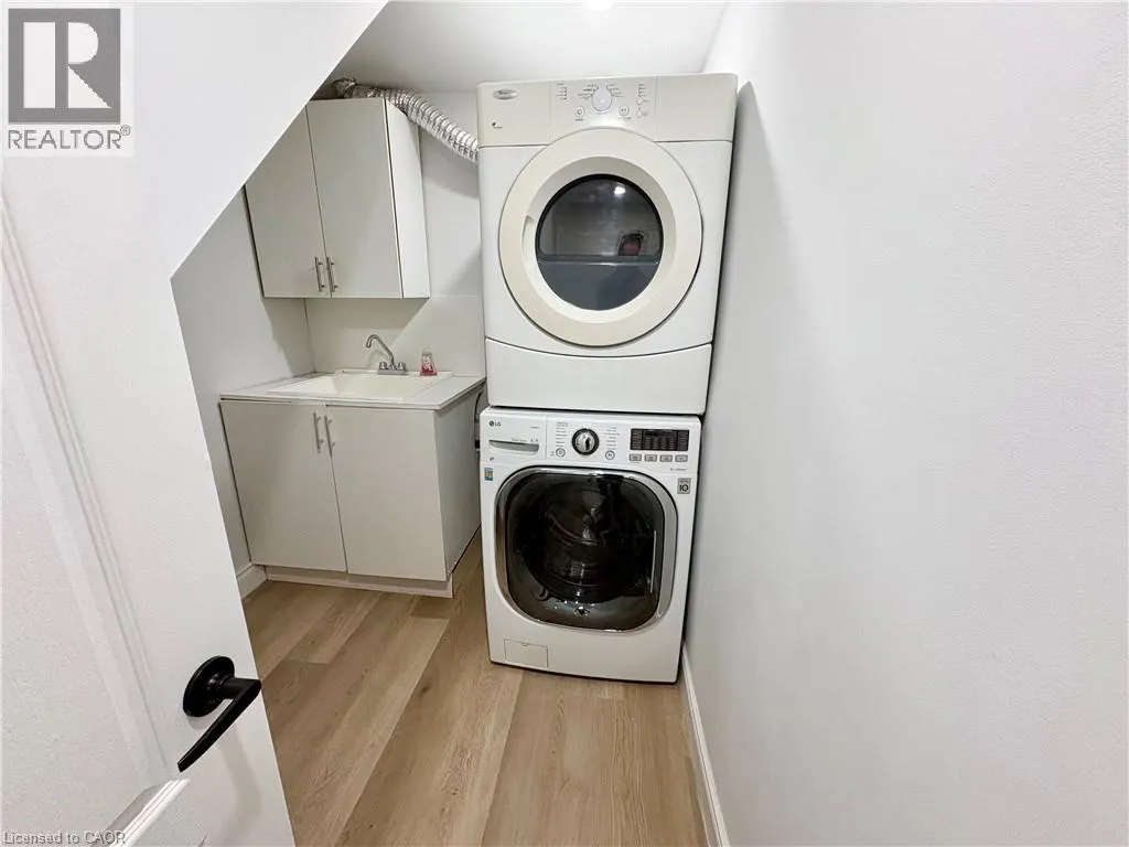 292 WOODWARD Avenue Unit# LOWER #LOWER