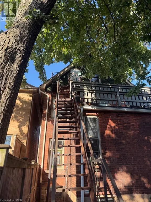 209 GEORGE Street Unit# 3 #3