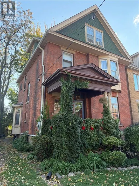 209 GEORGE Street Unit# 3 #3