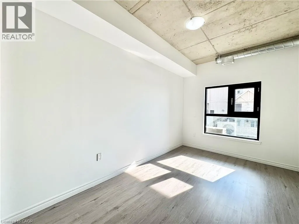 1430 HIGHLAND Road W Unit# D3 #D3
