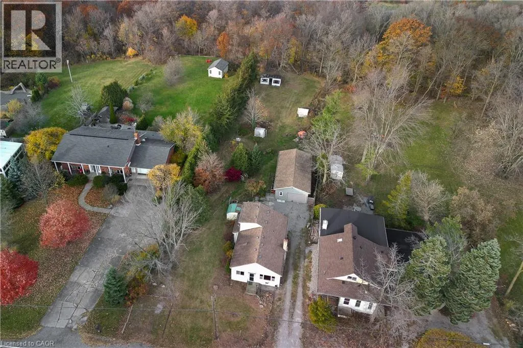 49 RIDGE Road E