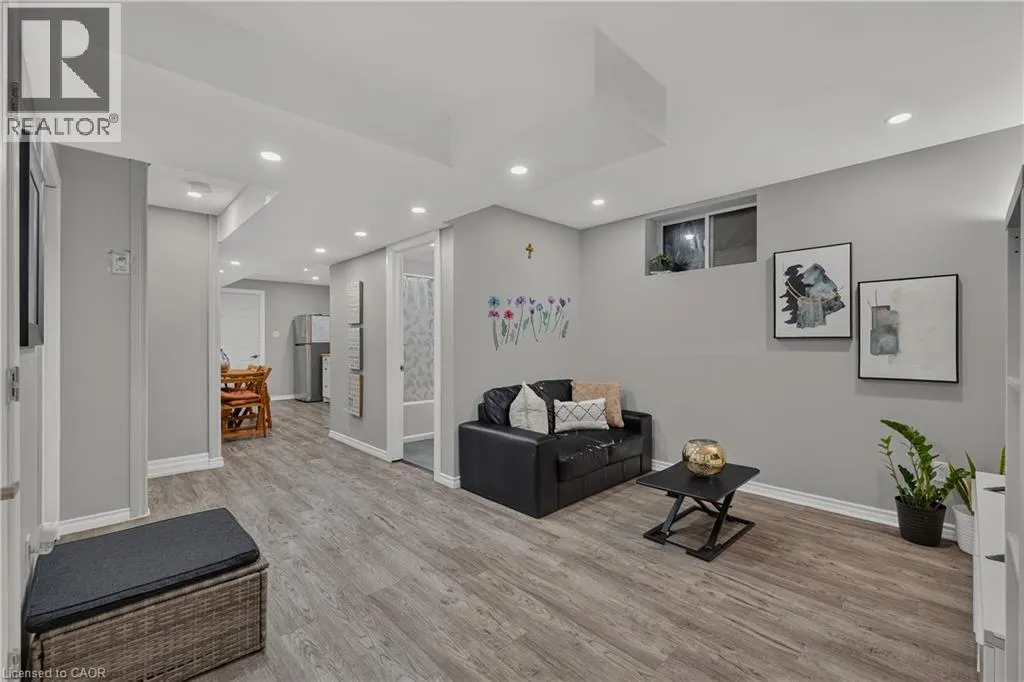 268 BIRKINSHAW Road