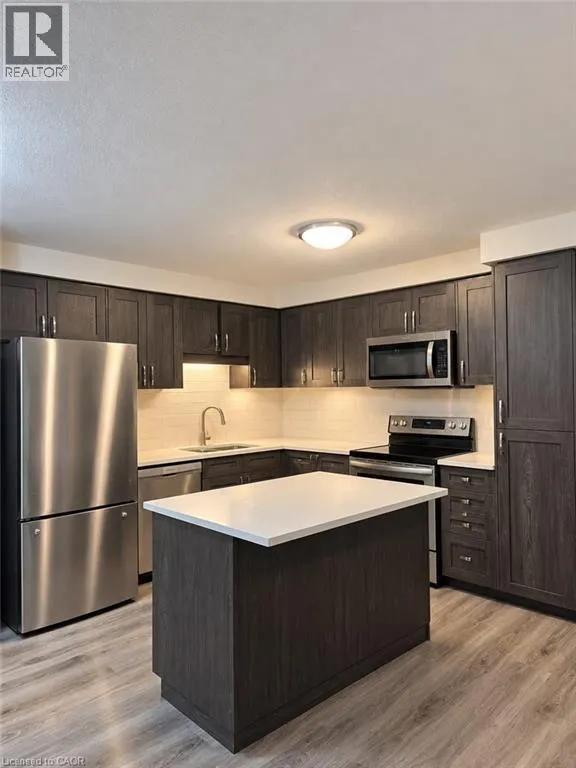 1989 OTTAWA Street S Unit# 40 #40
