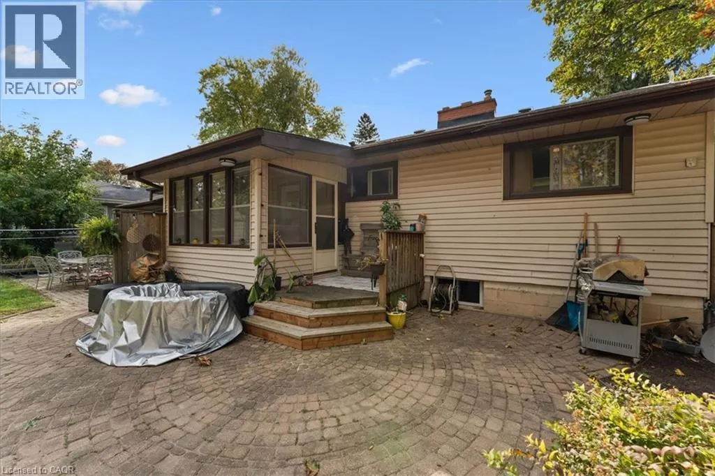154 PARIS Road