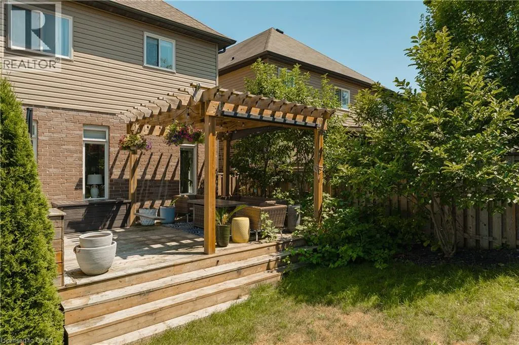 522 WOODBINE Avenue