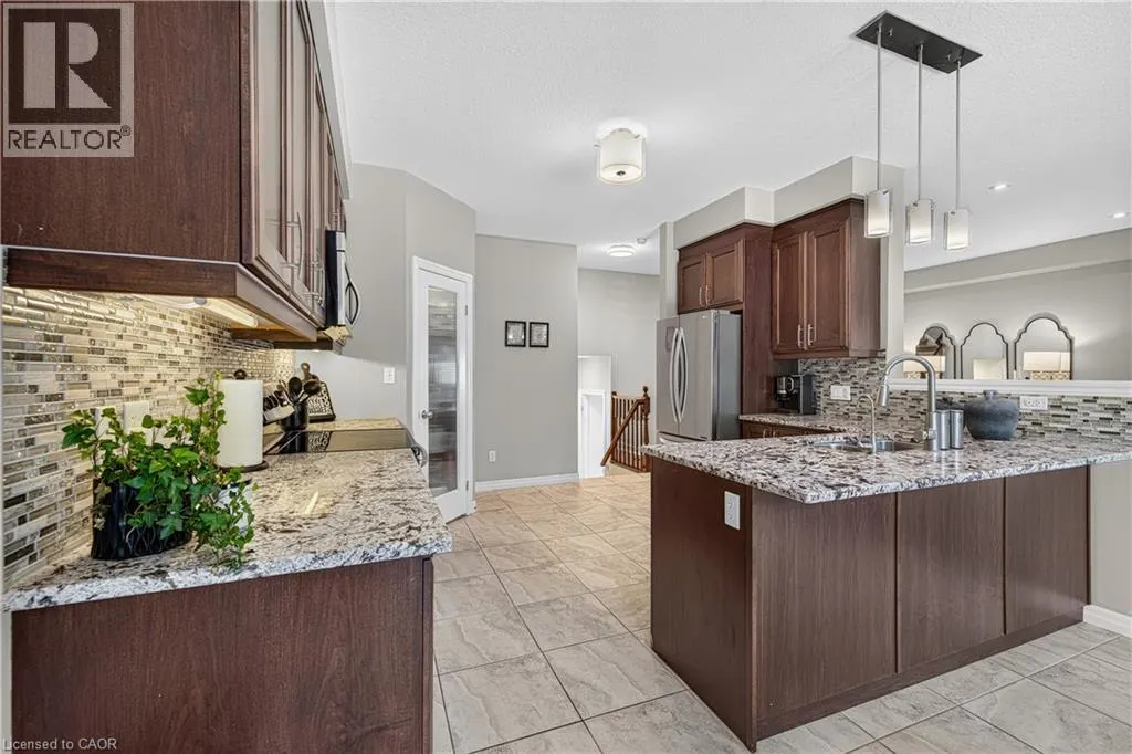 522 WOODBINE Avenue