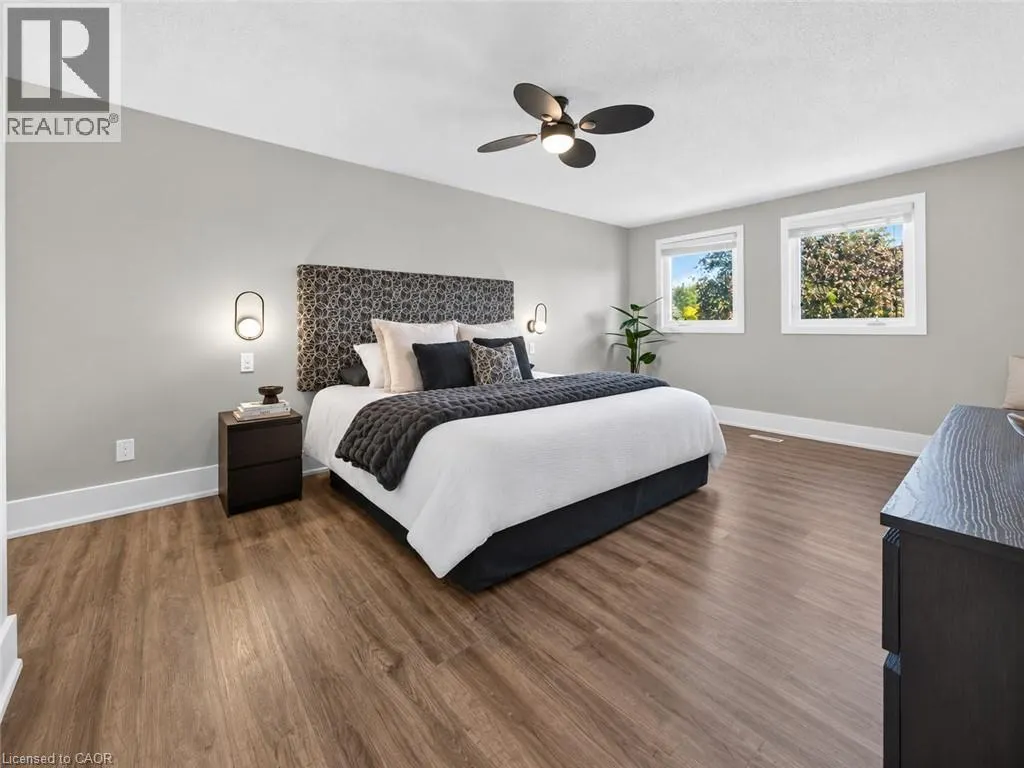 2595 CAVENDISH Drive