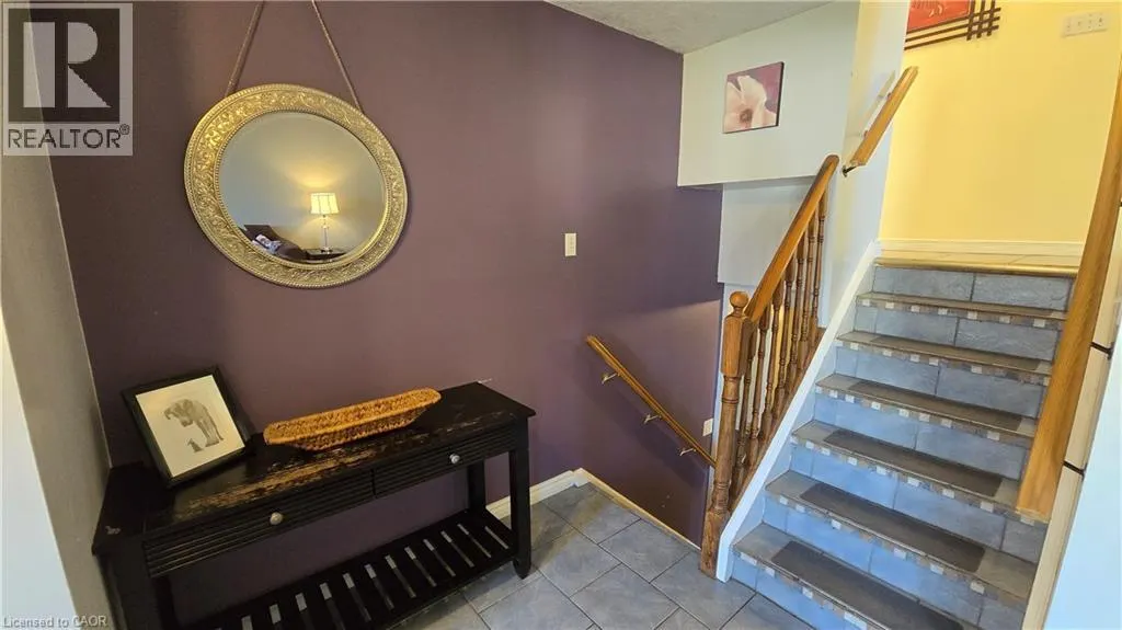 7 JADE Court