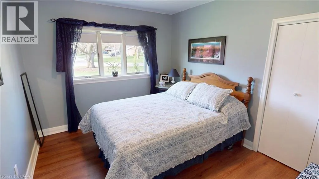 16 DALEVIEW Crescent