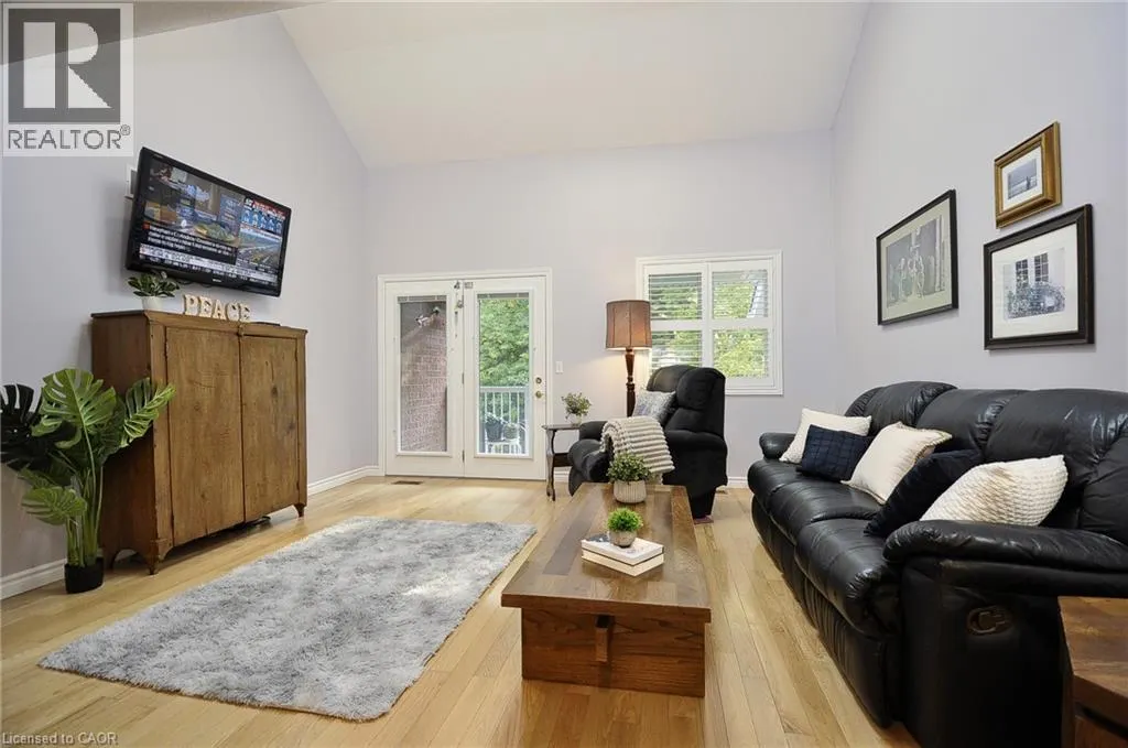 6 TERRAVIEW Crescent