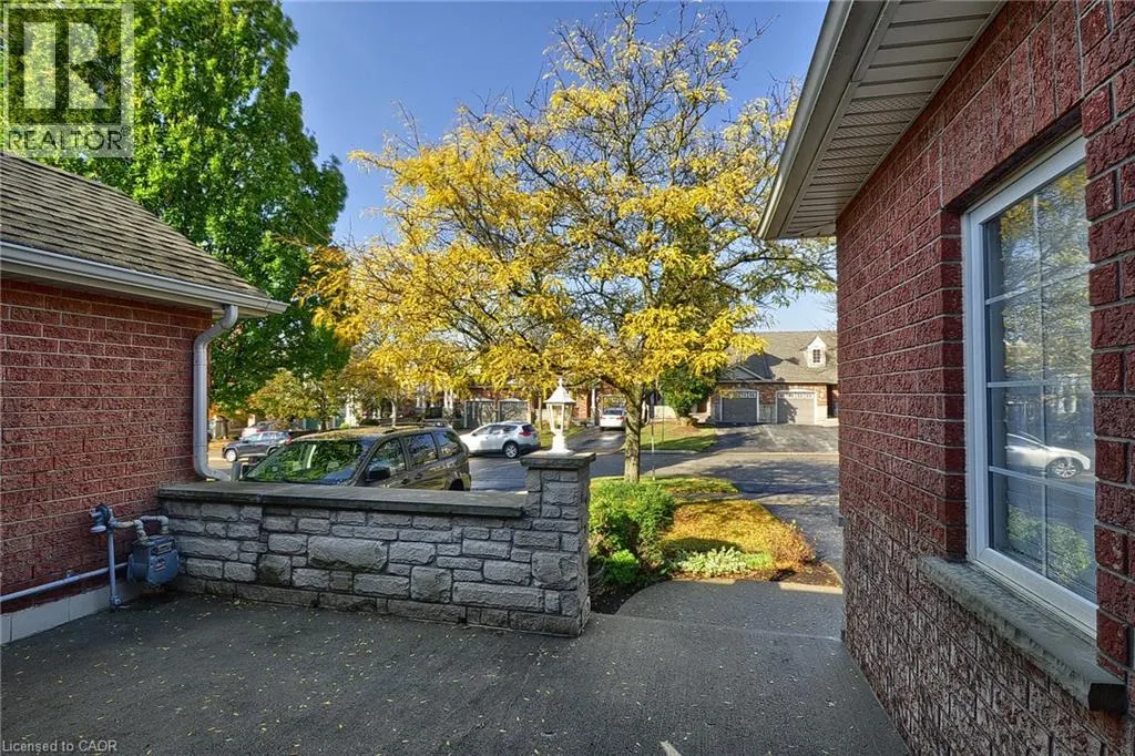 6 TERRAVIEW Crescent