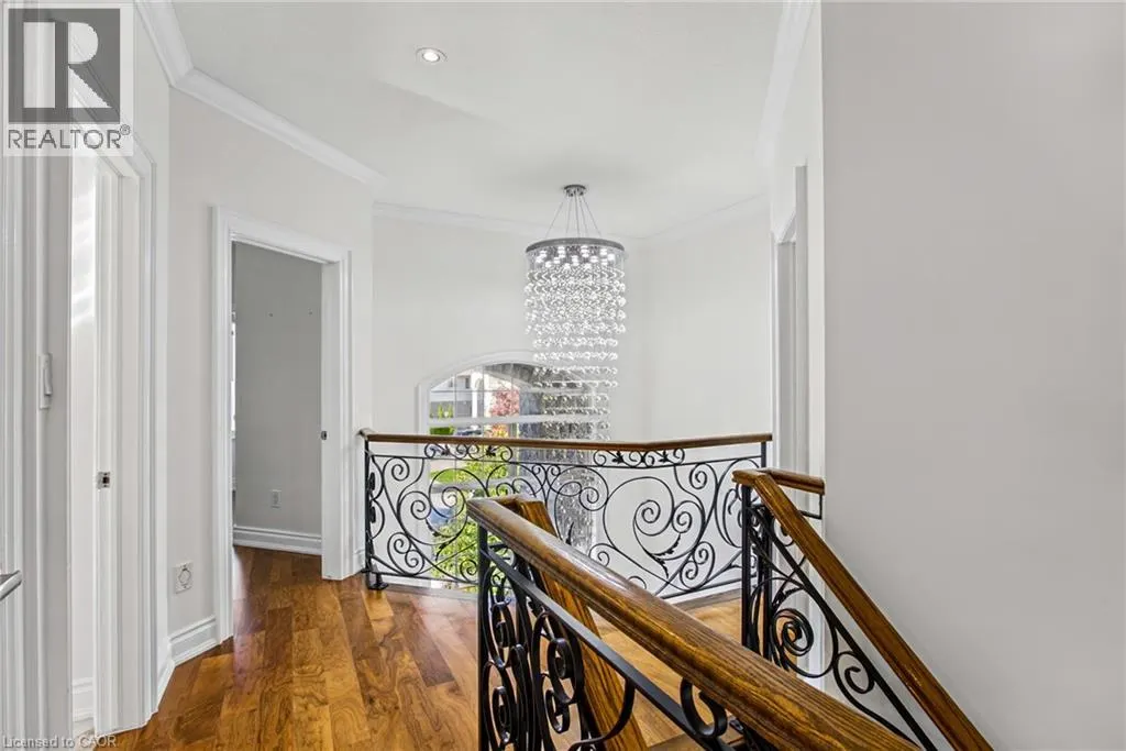 4 PLAYFAIR Court