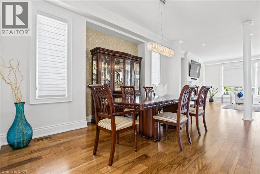 4 PLAYFAIR Court