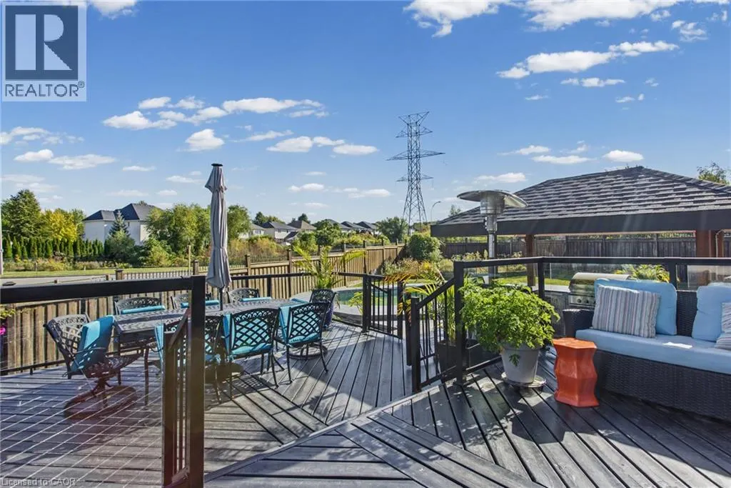 4 PLAYFAIR Court
