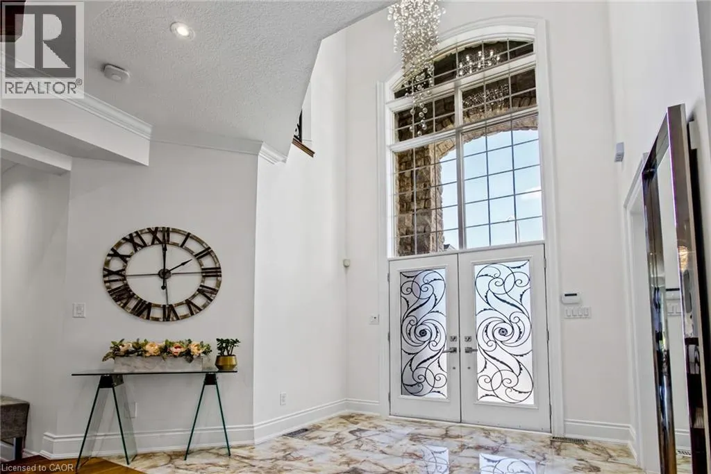 4 PLAYFAIR Court