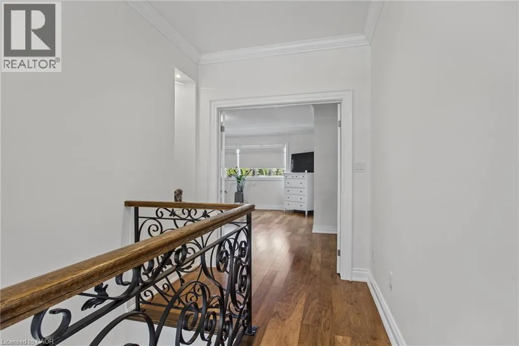 4 PLAYFAIR Court