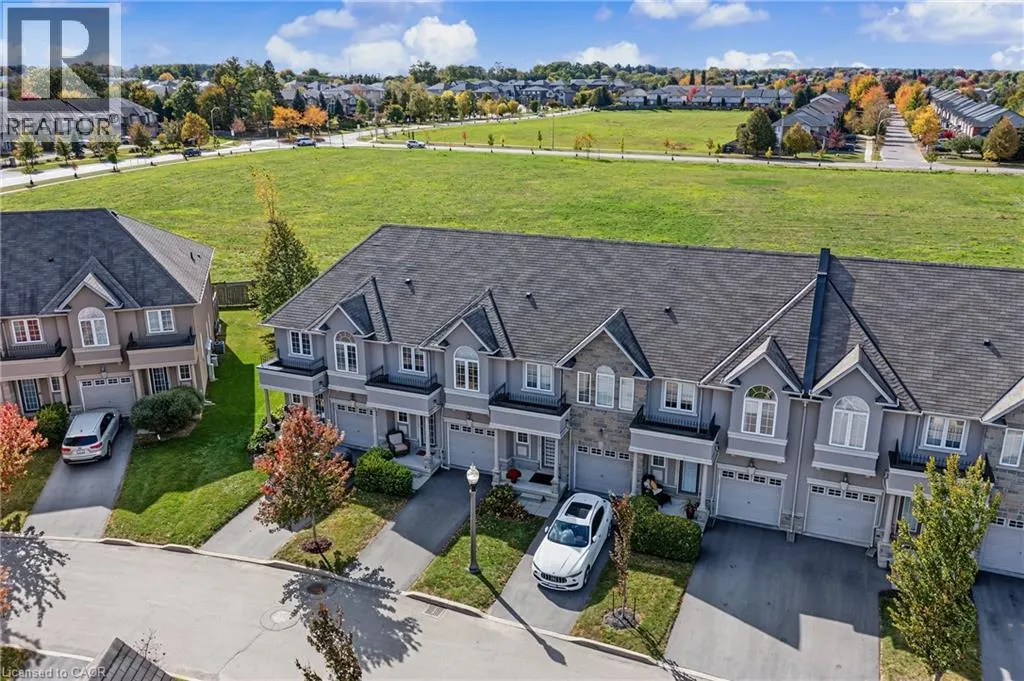 370 STONEHENGE Drive Unit# 8 #8