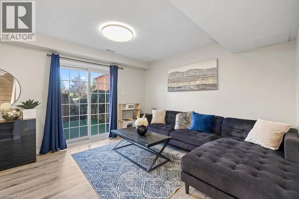 437 HIGHWAY 8 Unit# 6 #6