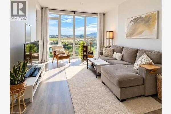 16 CONCORD Place Unit# 421