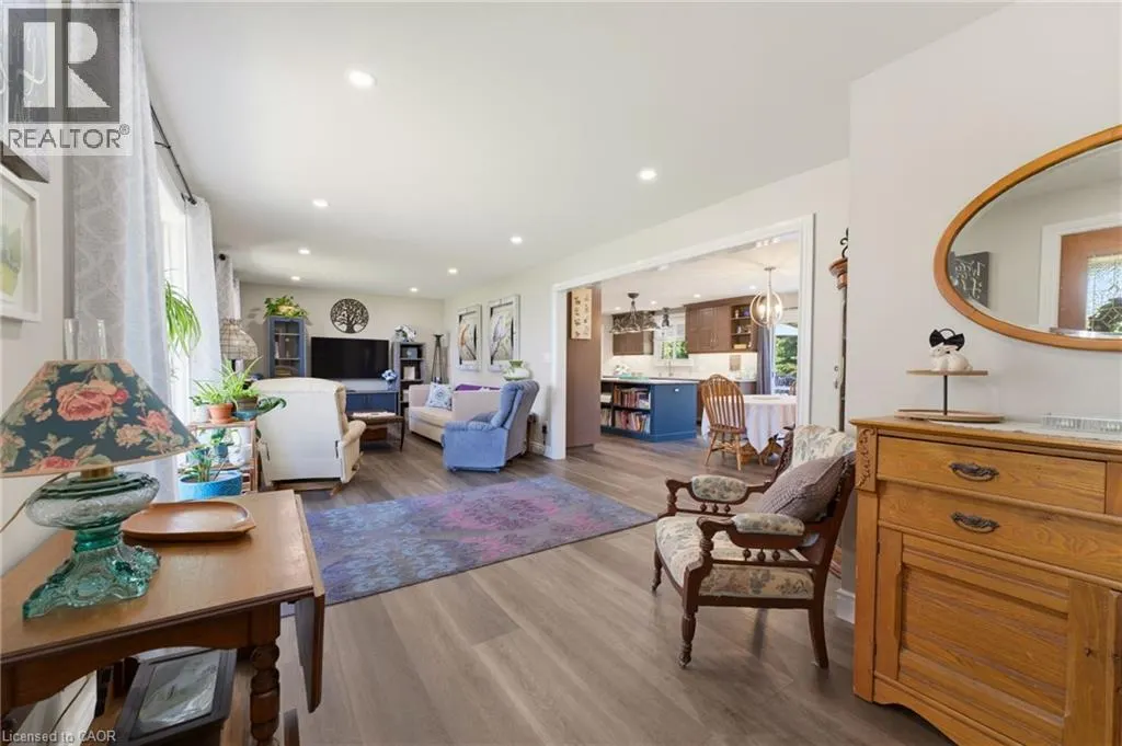 3226 INDIAN Trail