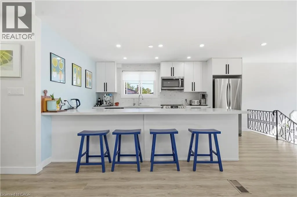 23 GREEN MAPLE Drive