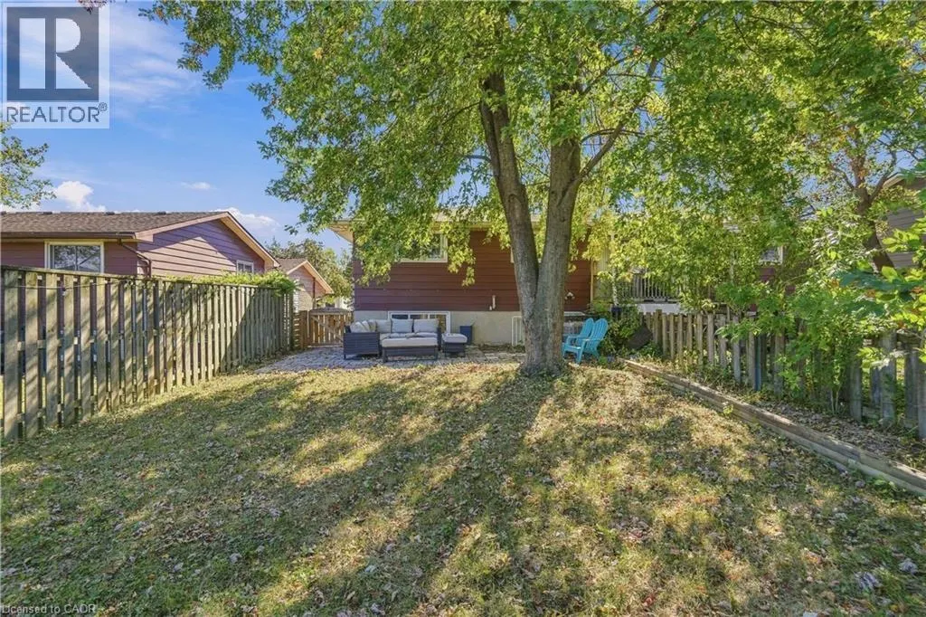23 GREEN MAPLE Drive