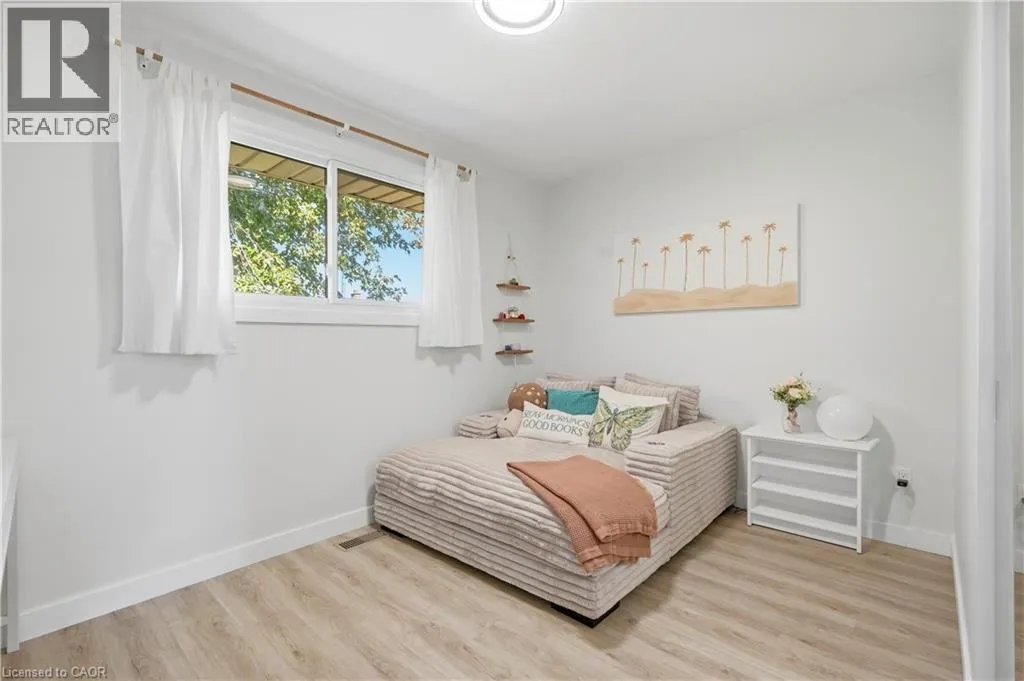 23 GREEN MAPLE Drive
