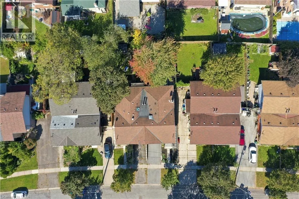 23 GREEN MAPLE Drive