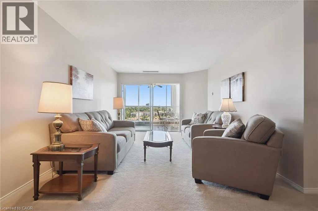 265 WESTCOURT Place Unit# PH04 #PH04