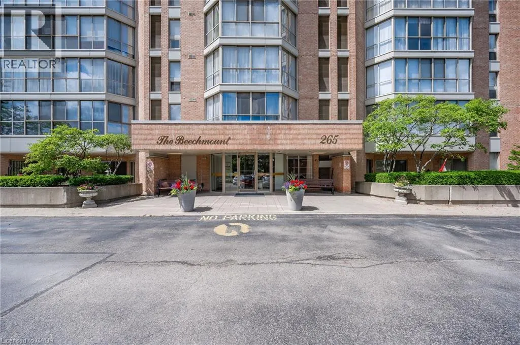 265 WESTCOURT Place Unit# PH04 #PH04