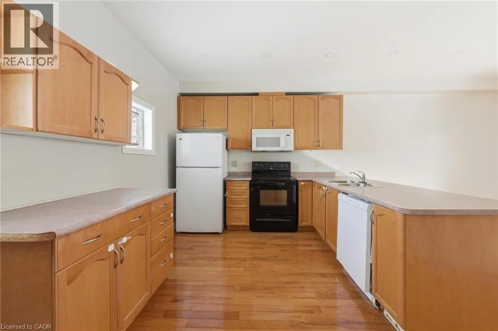 100 BEDDOE Drive Unit# 25 #25