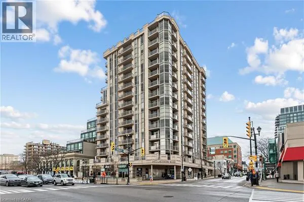 1477 LAKESHORE Road Unit# PH 1 #PH 1