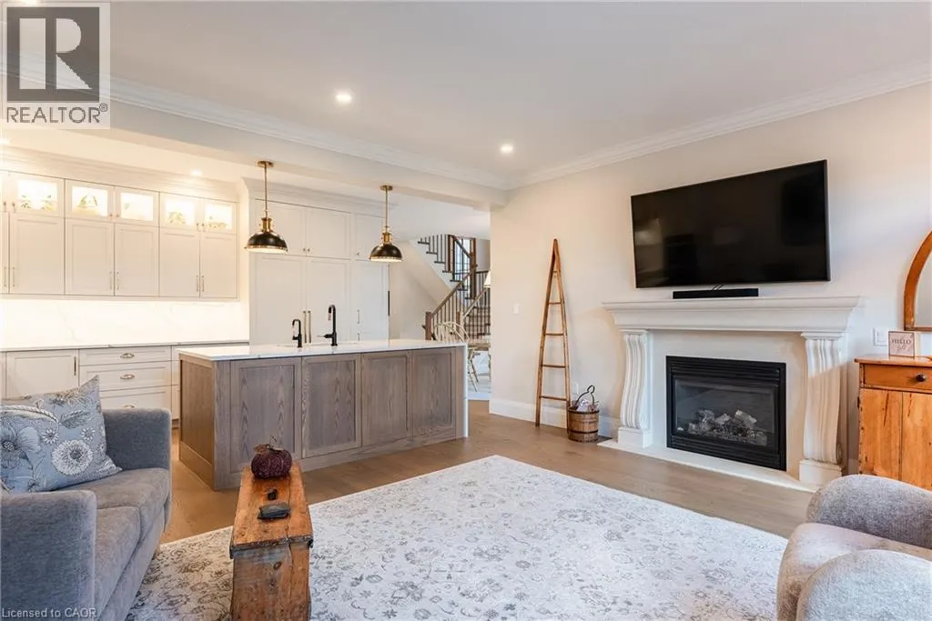 3168 WATERCLIFFE Court