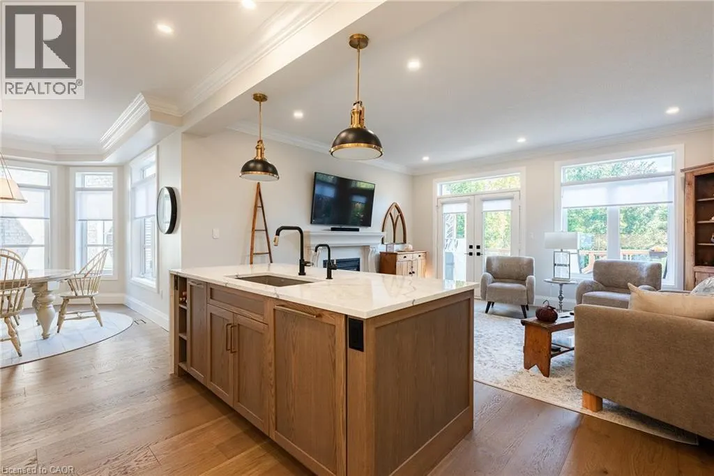 3168 WATERCLIFFE Court
