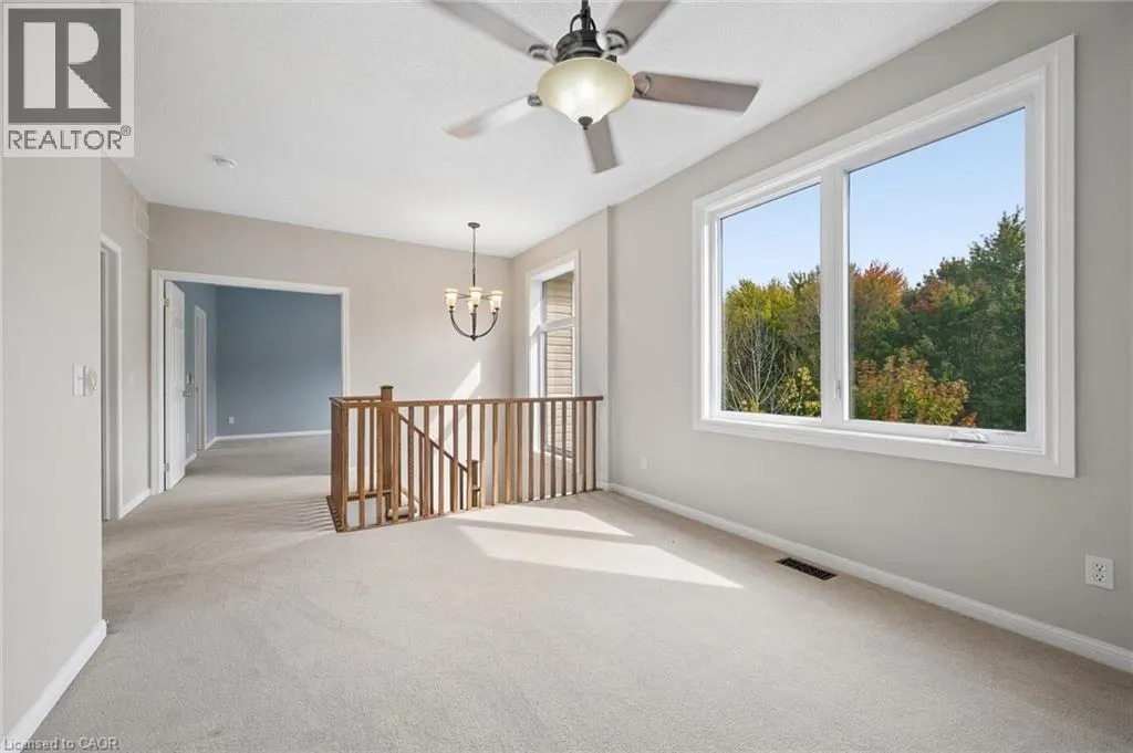 83 GLAZEBROOK Crescent