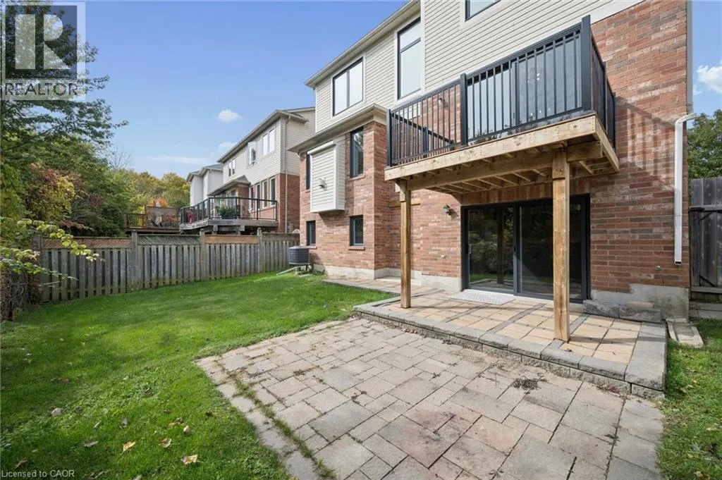83 GLAZEBROOK Crescent