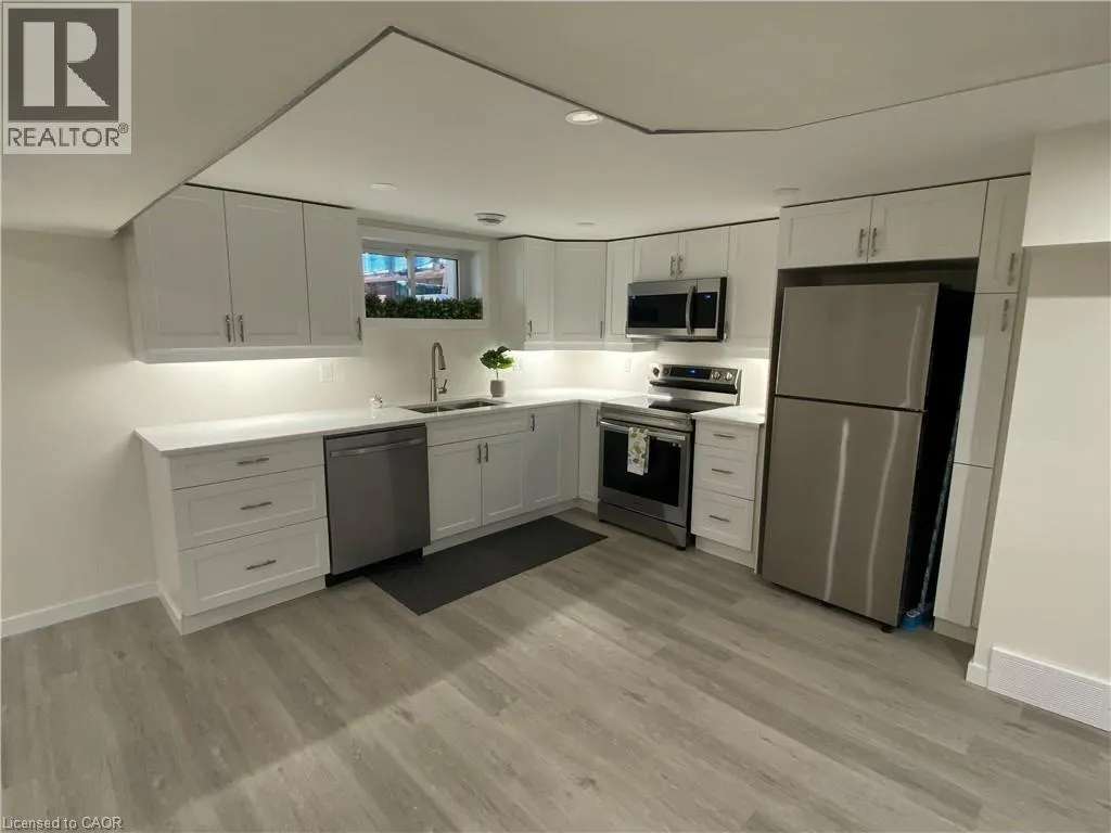 88 HENRY Street Unit# 2ND UNIT #2ND UNIT